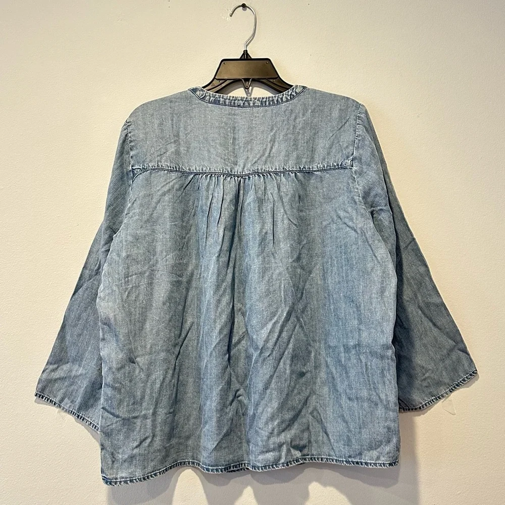 Splendid Ladies' V-Neck Blouse, Size L - Picture 6 of 8